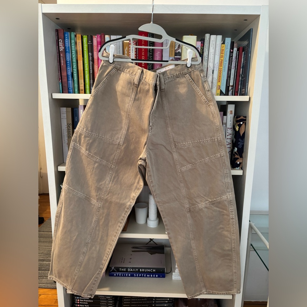 GAP Barrel Leg Jean
